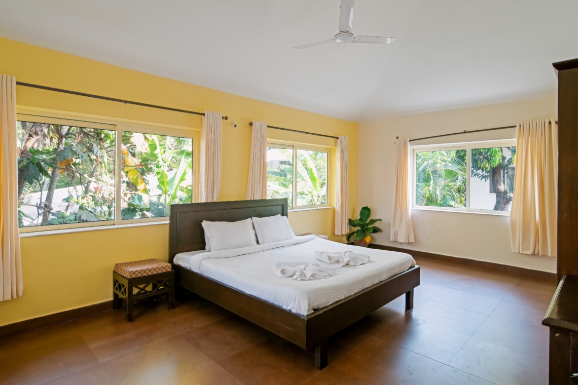 Dream Stays 5BHK villa in Nagoa