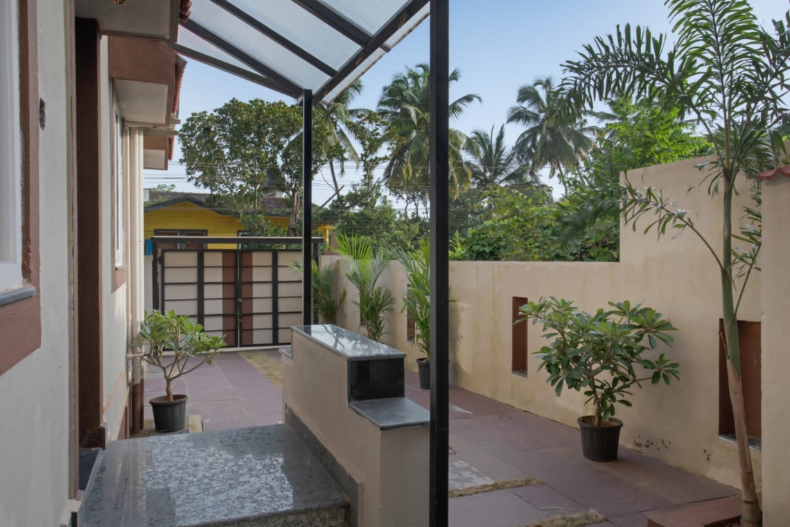 Dream Stays 6BHK Villa in Saipem