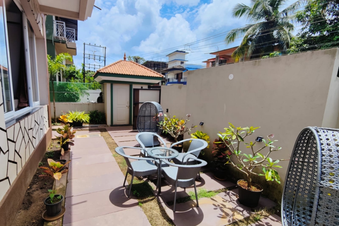 Dream Stays 6BHK Villa in Saipem