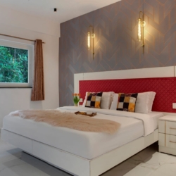 Dream Stays 6BHK Villa in Saipem