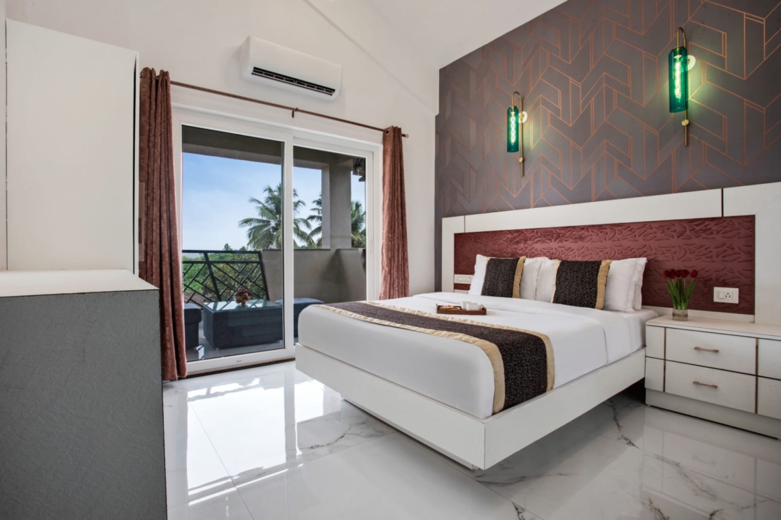 Dream Stays 6BHK Villa in Saipem