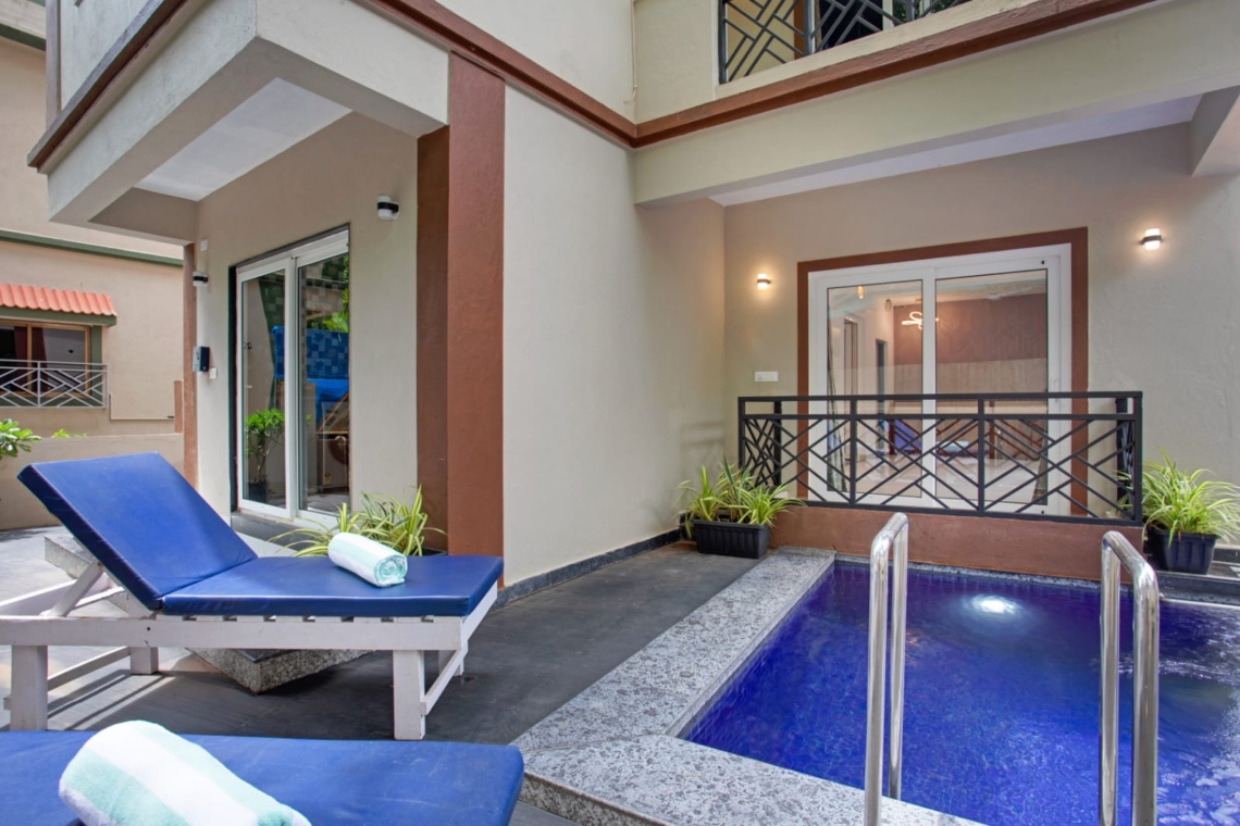 Dream Stays 6BHK Villa in Saipem