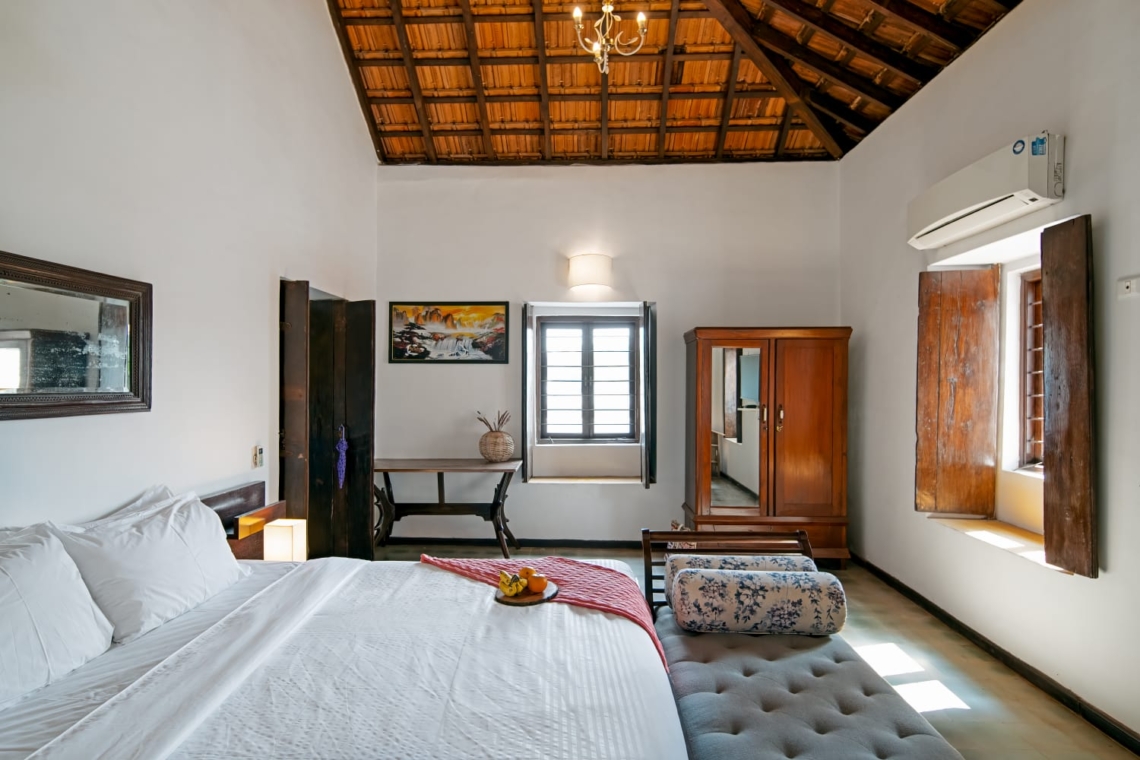 4bhk villa in sangolda