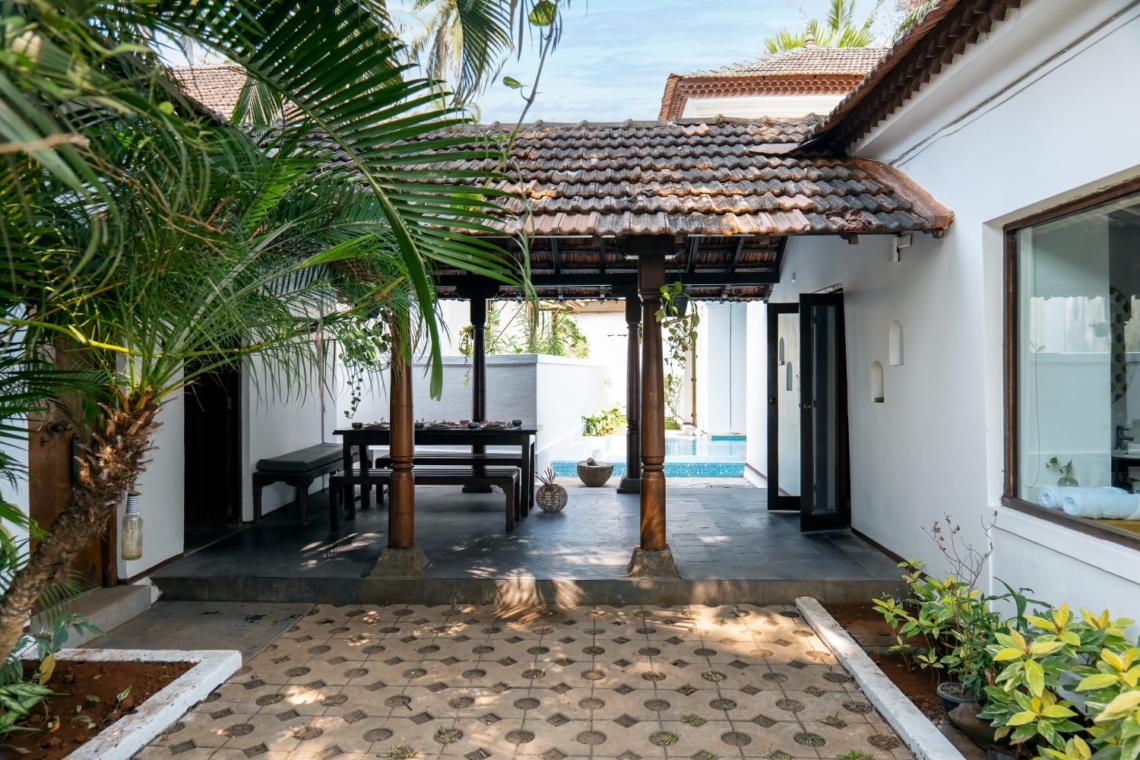 4bhk villa in sangolda