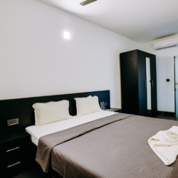 Dream Stays 10 Rooms in Nagoa